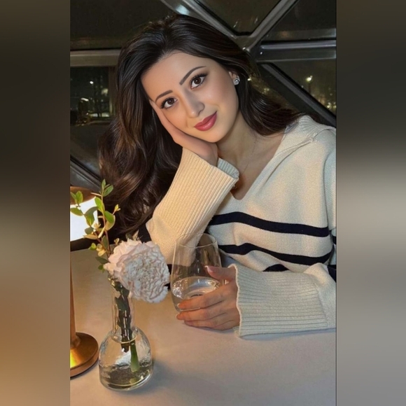 Meet The Posher, Amanda S. - Picture 5 of 16